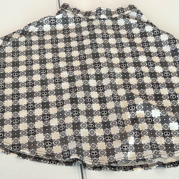 Skull themed circle skirt by RockSteady - Picture 1 of 6